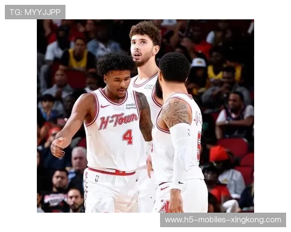 火箭双后卫联手带动节奏变化 火箭双后卫联手带动节奏变化