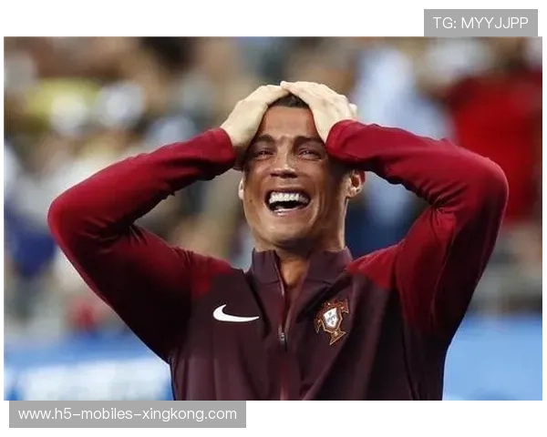 波尔图评估C罗式门前爆破点:足坛传奇的终极杀手锏 波尔图评估C罗式门前爆破点:足坛传奇的终极杀手锏